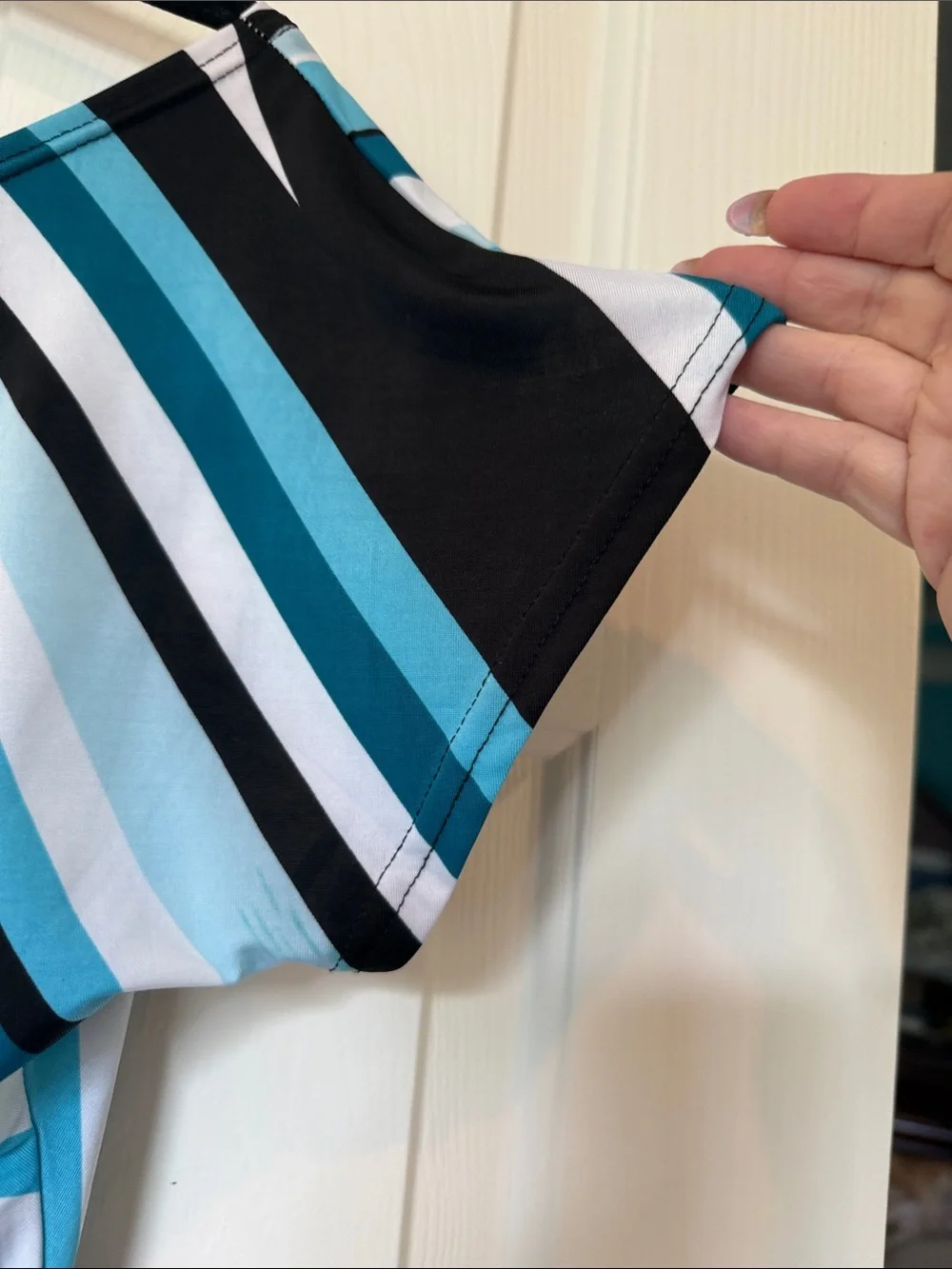 Cyn by City Studio Striped Multicolor Top - Picture 4 of 6